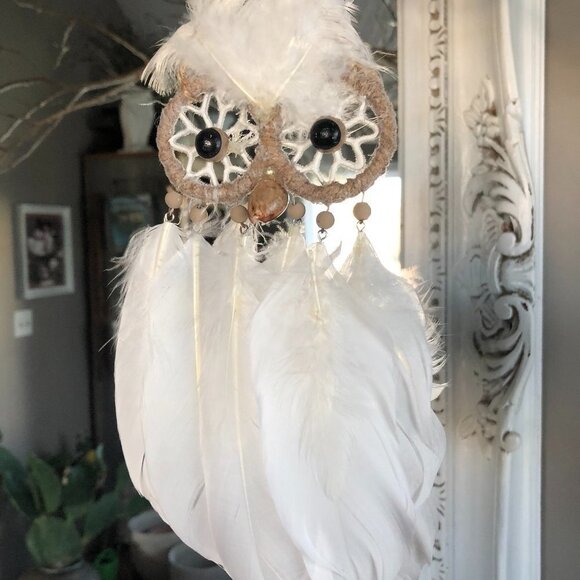 PIER 1 IMPORTS BOHO HANGING OWL WITH FEATHERS NWT - Picture 1 of 6